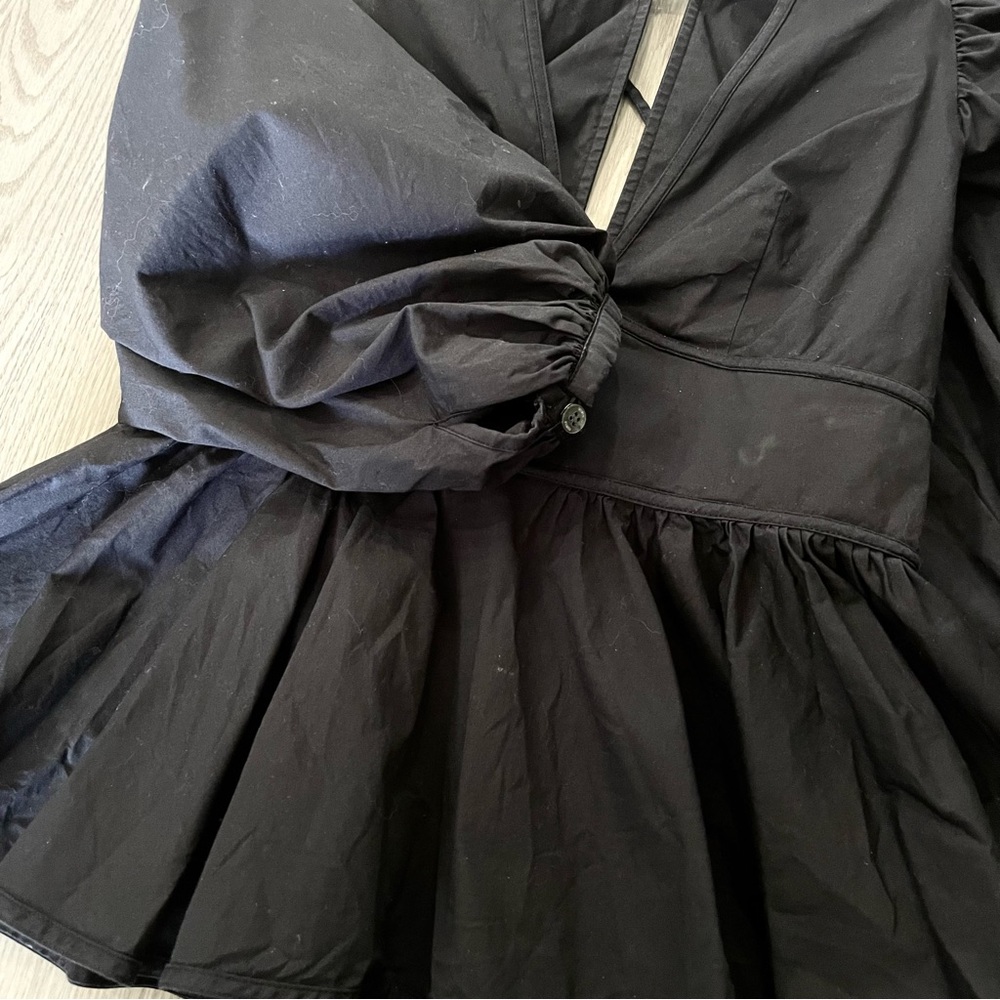 STAUD Luna Top Black Peplum Poplin Bold Sleeve Open Back - Picture 4 of 15